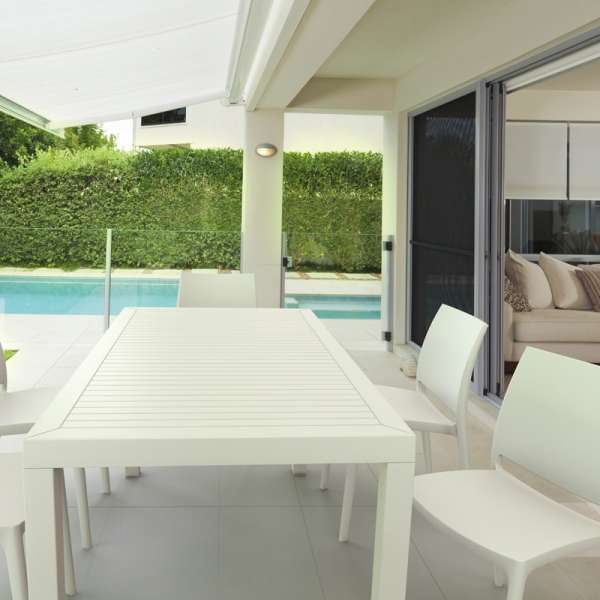 Table de terrasse rectangulaire en résine blanche - Ares - 4