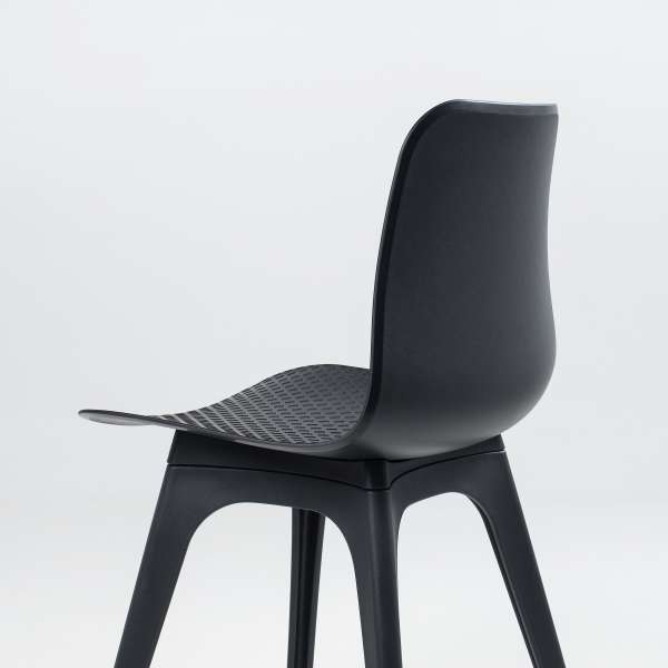 Chaise design en polypropylène noir - Céleste  - 7