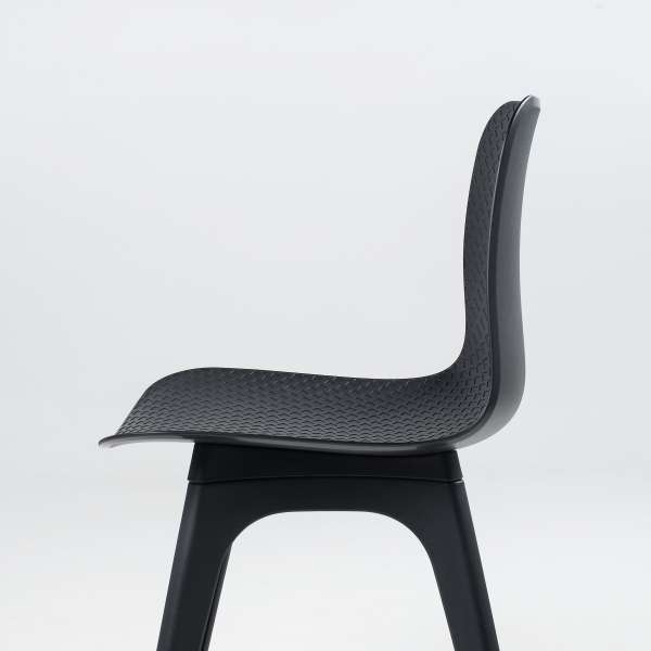 Chaise design en plastique noir - Céleste - 5