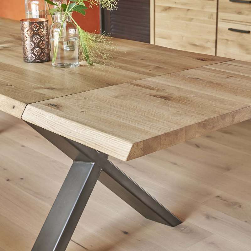 Table rectangulaire extensible en bois massif : 6 personnes