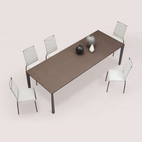 Table moderne extensible en mélaminé sable et acier laqué sable - Prisma - 2