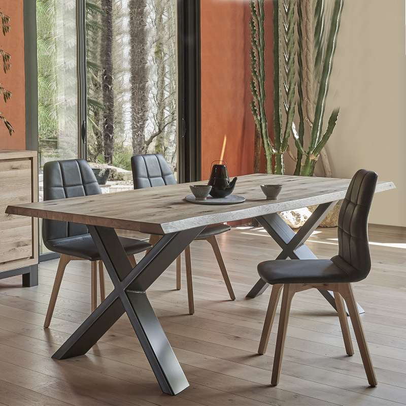 Table extensible rectangulaire en chêne massif et métal pieds en x