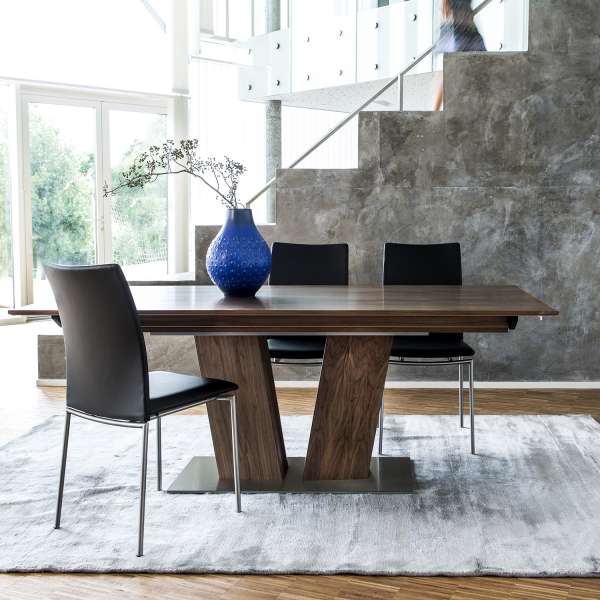 13 inspirations de tables avec pied central