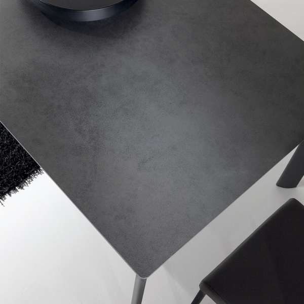 Table italienne rectangulaire en céramique noire contemporaine - Cocoon - 4