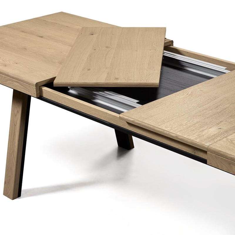Table de salle à manger en bois extensible avec pieds obliques - Dublin