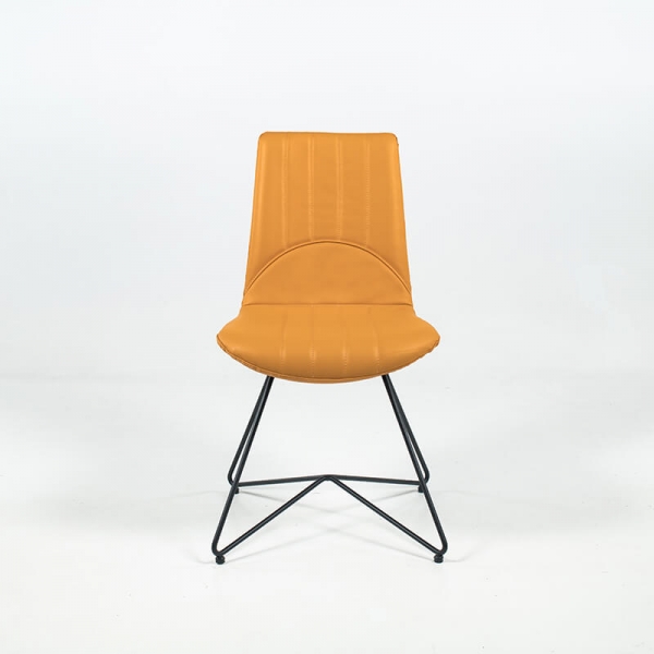Chaise rétro design en cuir ocre et pieds en métal - Akita - 4