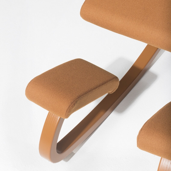 Chaise de bureau ergonomique à bascule en tissu - Variable Monochrome Varier® - 13