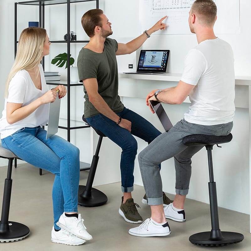 Siège assis debout ergonomique Semi-Sitting Swing : Devis sur  Techni-Contact - tabouret de travail à roulettes