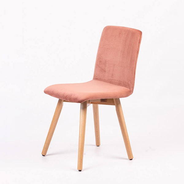 Chaise en tissu rose avec dos matelassé et pieds en hêtre clair- Plaza line - 4