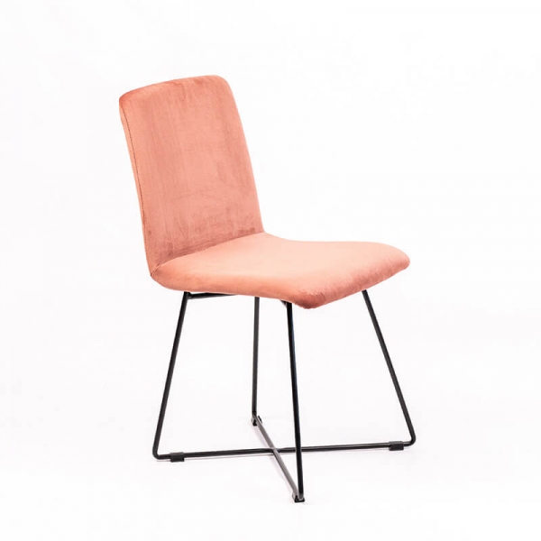 Chaise design en tissu avec dos matelassé et pieds en métal croisés - Plaza line