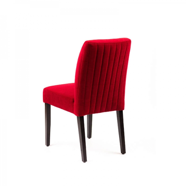 Chaise contemporaine rouge avec dos matelassé en tissu et pieds en bois de hêtre - Fritz line - 3