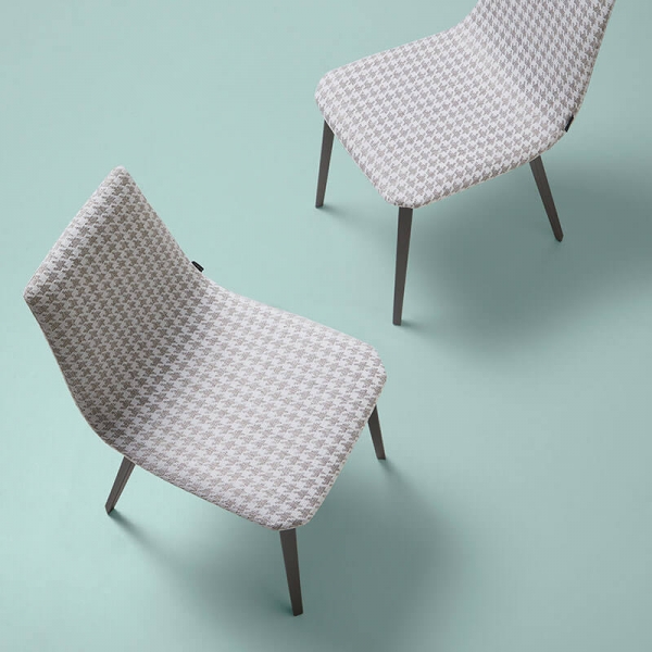 Chaise moderne avec coque tapissée en tissu - Salt - 4