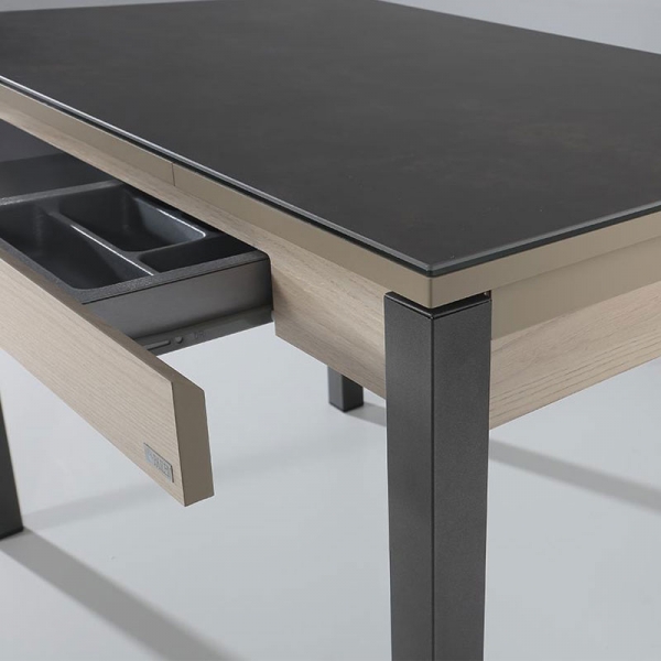 Petite table de cuisine extensible en céramique noire avec tiroir pieds métal - Iris - 2