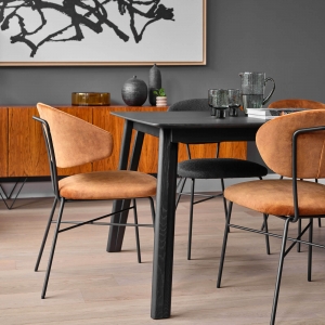 Fauteuil minimaliste cosy en tissu marron avec pieds en métal noir - Toro Mobitec ®