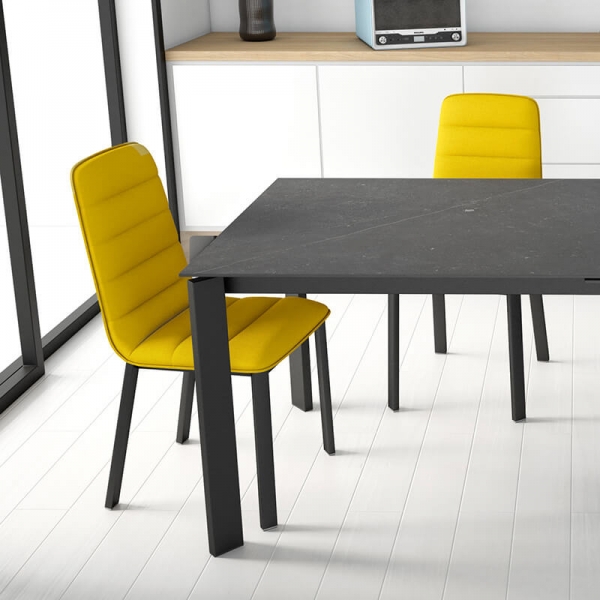  Chaise de salle à manger en tissu jaune et métal noir - Pulsar - 5