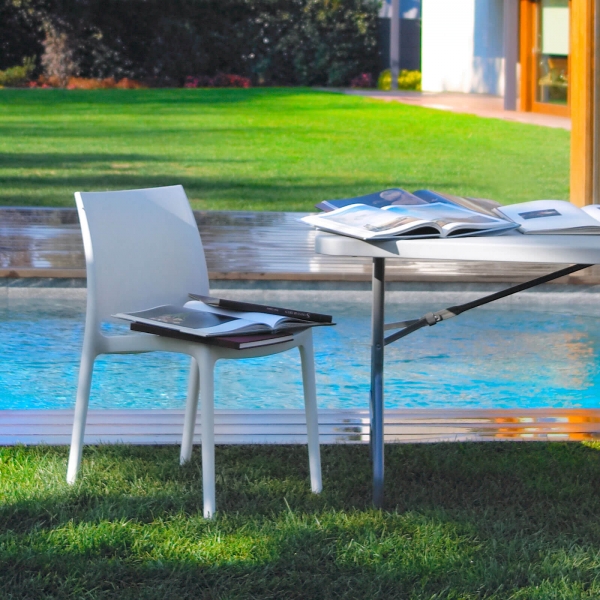 Chaise de jardin en plastique blanc - Maya - 15