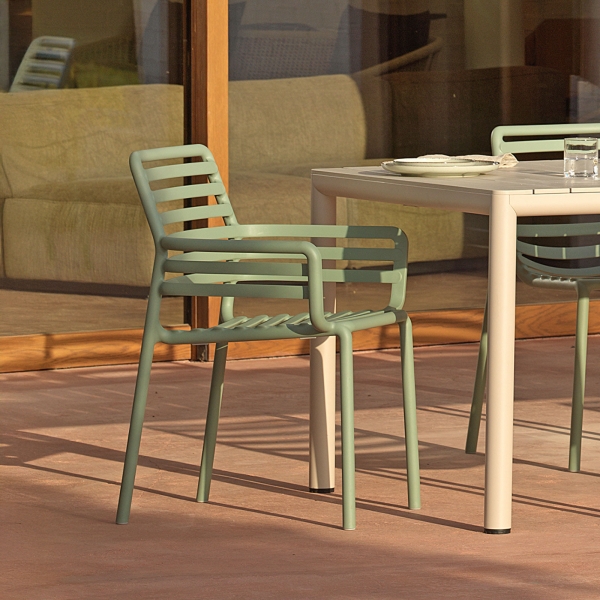 Fauteuil de jardin tendance empilable fabriqué en Italie - Doga - 1