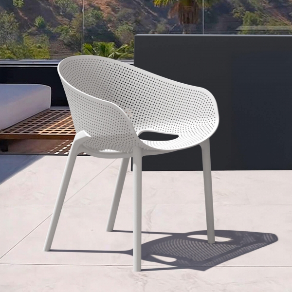 Fauteuil de jardin moderne empilable coque microperforée en polypropylène blanc - Sky Pro - 1
