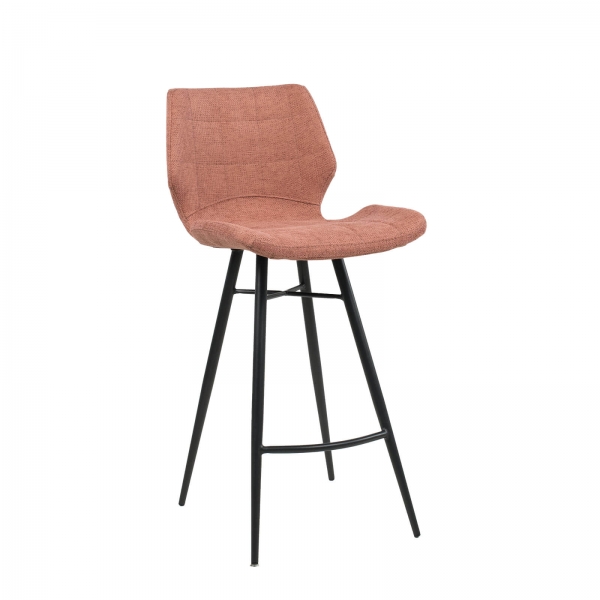 Tabouret design coque matelassée en tissu rose et pieds en métal noir - 3