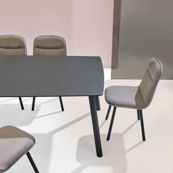 Table de séjour en céramique et pieds métal - Köln Mobliberica - 4