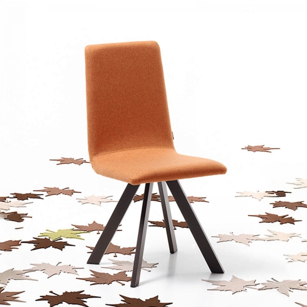 Chaise rembourrée tissu orange et pieds métal noir - Vulcano Mobliberica - 4