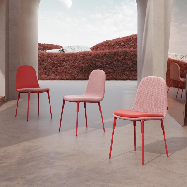 Chaise design coque bicolore avec pieds en métal - Galet Mobliberica - 4
