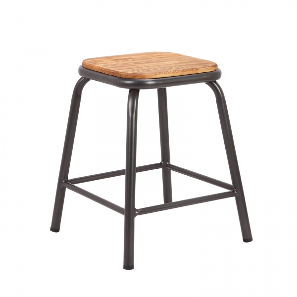 Tabouret bas industriel en métal assise bois - Matis Tabouret bas industriel en métal assise bois - Matis