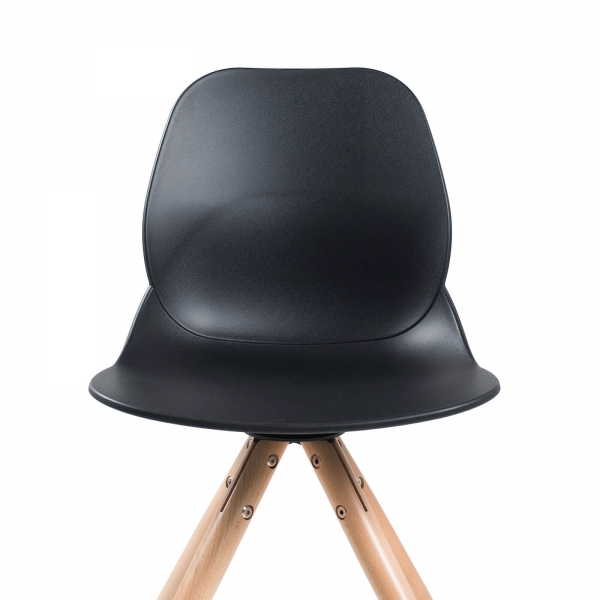 Chaise design en plastique noir avec pieds en bois naturel - Victoire - 2