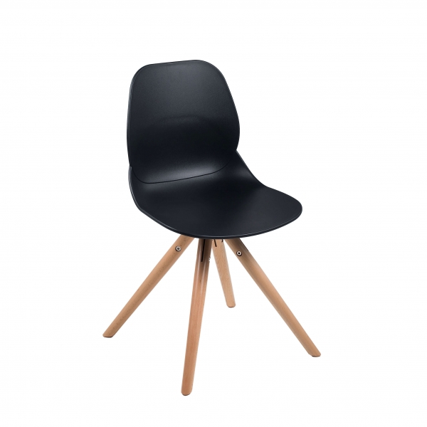 Chaise design en polypropylène noir avec pieds en bois naturel - Victoire - 1