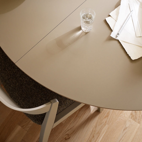 Table ronde extensible en Fenix et pied central en bois - SM 33 - 5